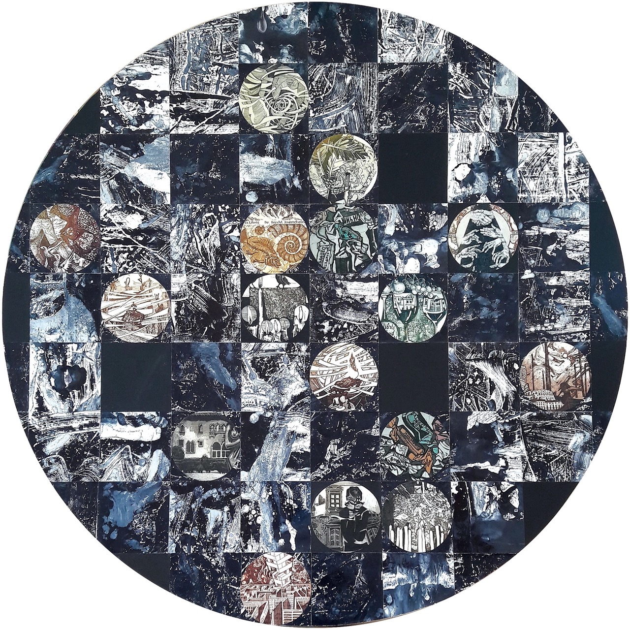 1_Tetiana Ocheredko_ Memory`s game_D=80cm_etching_monotype_wood_epoxy resin_2018 copy Duży